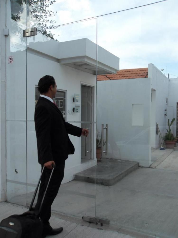 Opportunity Leon Ξενοδοχείο Εξωτερικό φωτογραφία